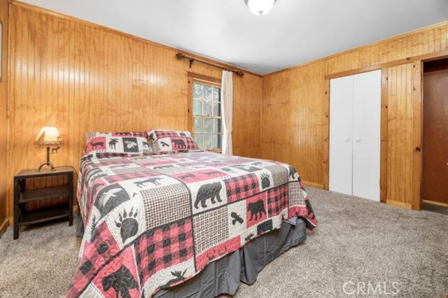 Detail Gallery Image 9 of 18 For 697 Chipmunk Ln, Big Bear Lake,  CA 92315 - 3 Beds | 2 Baths