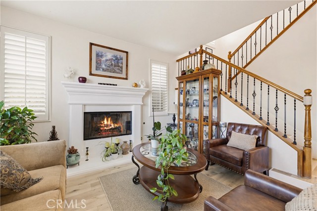 Detail Gallery Image 10 of 75 For 19721 Mathilde, Saugus,  CA 91350 - 5 Beds | 4 Baths