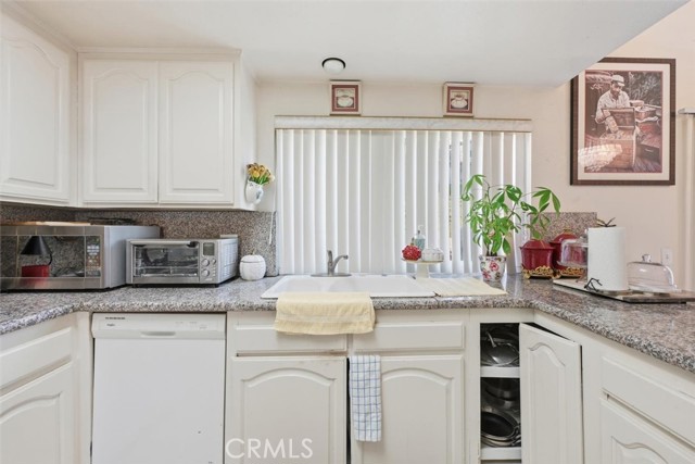 Image 14 of 72 For 6266 Shaker  