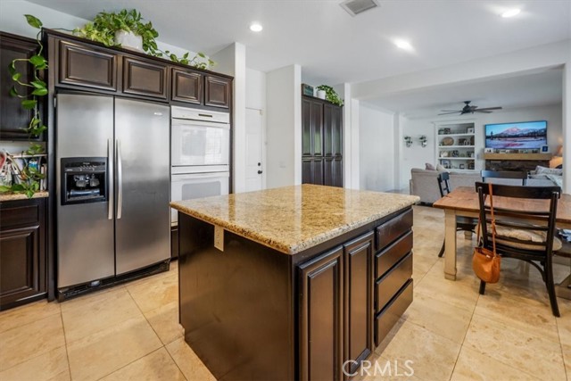 Detail Gallery Image 19 of 52 For 38107 Copperwood St, Murrieta,  CA 92562 - 4 Beds | 2/1 Baths