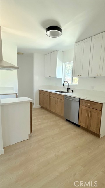 490 Palisade Street, Pasadena CA: https://media.crmls.org/medias/a3b2b754-b871-4514-bd4a-95b7e2dce0a2.jpg