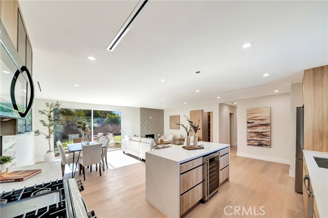 Detail Gallery Image 17 of 42 For 22500 Baltar, West Hills,  CA 91304 - 4 Beds | 3 Baths