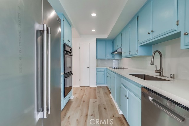 3200 La Rotonda Drive, Rancho Palos Verdes, California 90275, ,Residential Income,For Sale,La Rotonda,SB25249999 3200 La Rotonda Drive, Rancho Palos Verdes, California 90275, ,Residential Income,For Sale,La Rotonda,SB25249999