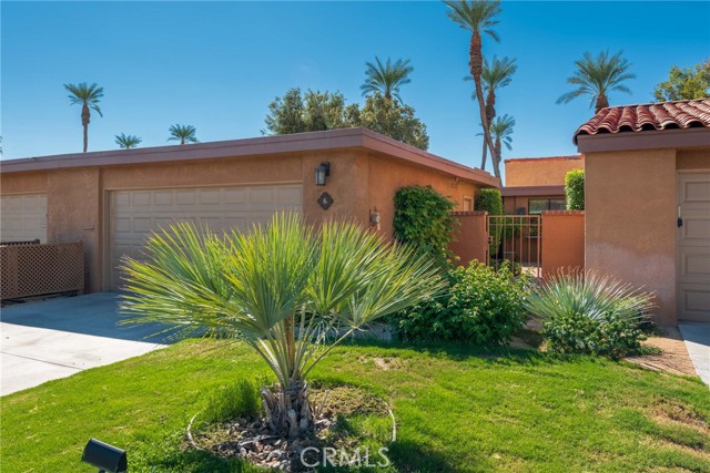 Detail Gallery Image 1 of 1 For 6 La Ronda Dr, Rancho Mirage,  CA 92270 - 2 Beds | 2/1 Baths