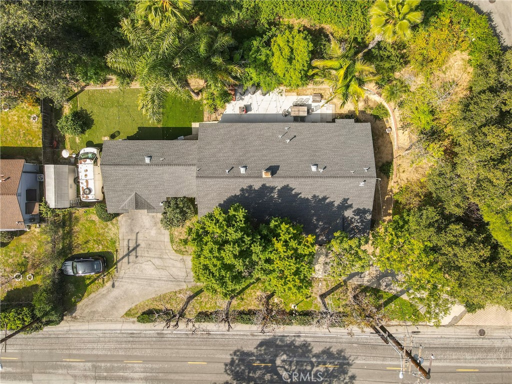 https://media.crmls.org/medias/a3b45f34-4a3f-440c-9189-ff017aa55d4e.jpg?preset=X-Large