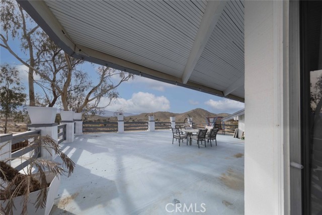 Detail Gallery Image 8 of 63 For 16822 Glenfall Ave, Palmdale,  CA 93591 - 4 Beds | 2 Baths