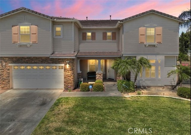7848 Orchid Drive, Eastvale CA: https://media.crmls.org/medias/a3b4d056-2d78-4fcd-a1d8-c164ca59c9af.jpg