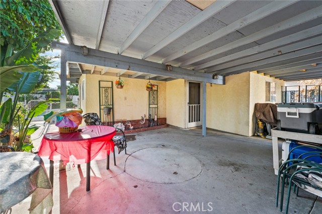 Image 3 for 330 S Allen St, San Bernardino, CA 92408