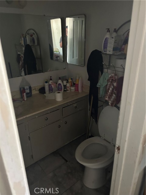 12532 Cranbrook Avenue, Hawthorne CA: https://media.crmls.org/medias/a3b51b28-8874-4a48-802c-8b37845844ee.jpg