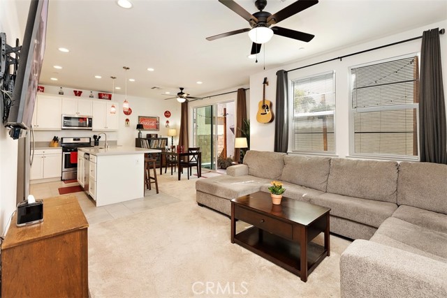 Detail Gallery Image 5 of 33 For 9475 Retreat Pl, Rancho Cucamonga,  CA 91730 - 4 Beds | 3 Baths