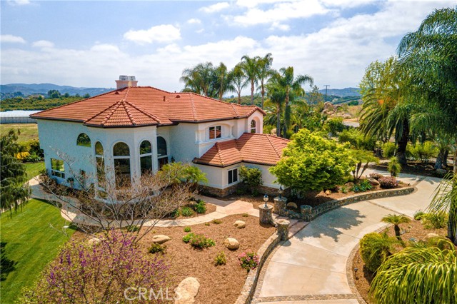 Detail Gallery Image 2 of 24 For 43650 Camaron Rd, Temecula,  CA 92590 - 5 Beds | 3 Baths