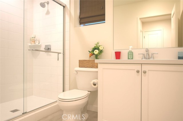 Detail Gallery Image 29 of 31 For 279 Barnes, Tustin,  CA 92782 - 4 Beds | 4/1 Baths