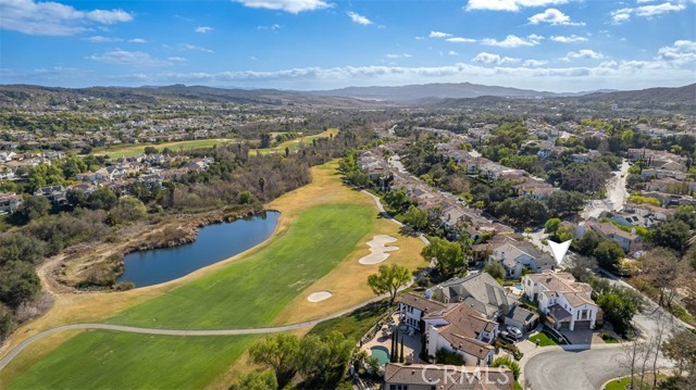 Detail Gallery Image 35 of 54 For 30 Lake View, Coto de Caza,  CA 92679 - 4 Beds | 4/1 Baths