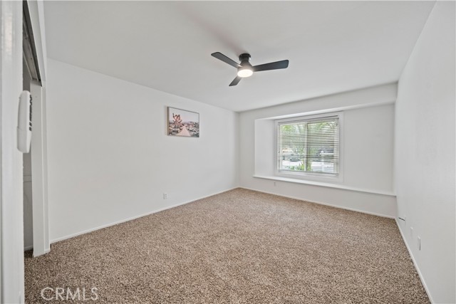 32465 Beechwood Lane, Lake Elsinore CA: https://media.crmls.org/medias/a3b9e1cc-20d6-4ed7-9691-fe8c9d7cdc51.jpg