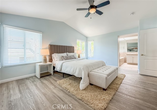 462 Cremona Way, Oak Park CA: https://media.crmls.org/medias/a3baaafd-a92f-44cd-a085-19fe7a7b0eea.jpg