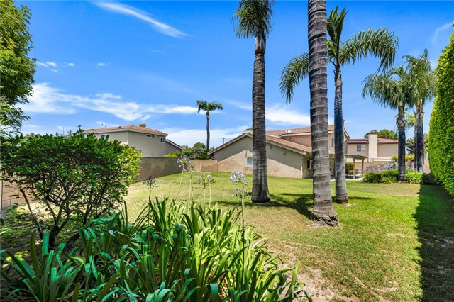 17262 Chase Street, Northridge CA: https://media.crmls.org/medias/a3baba7f-b351-4b10-af28-5ceeccb852a3.jpg