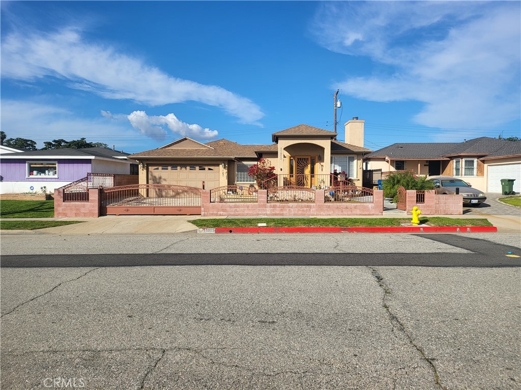 11803 Casimir Avenue, Hawthorne, CA 90250