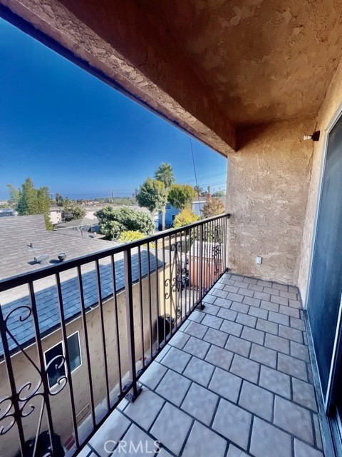 1233 /1235 W 24th, San Pedro CA: https://media.crmls.org/medias/a3bc82dc-e7be-4634-b46b-892b76597b23.jpg