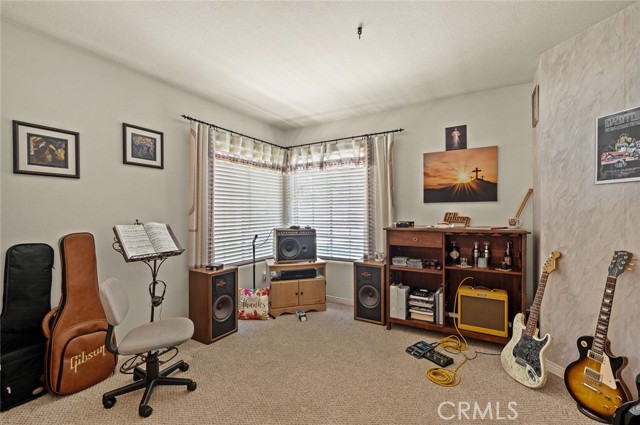 Detail Gallery Image 13 of 49 For 953 Alleghany Cir, San Dimas,  CA 91773 - 4 Beds | 3 Baths