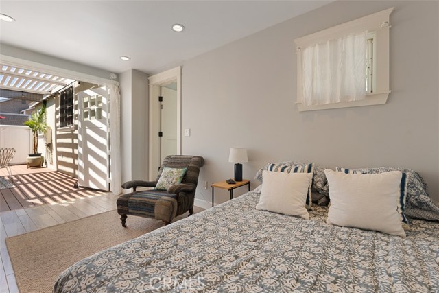 Detail Gallery Image 16 of 23 For 533 Lombardy Lane, Laguna Beach,  CA 92651 - 2 Beds | 1 Baths