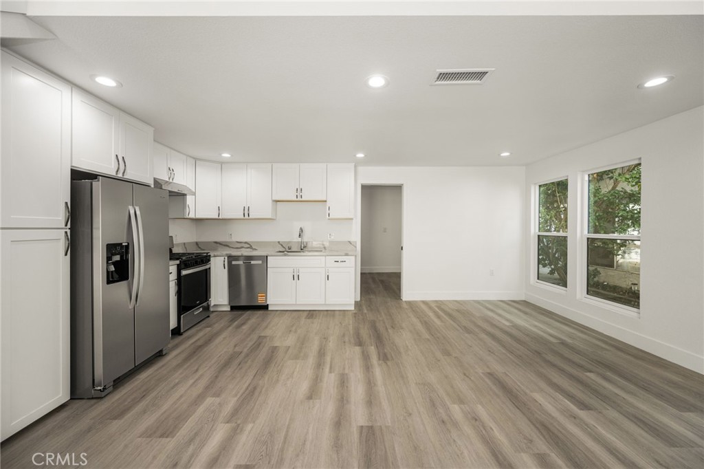 MLS #OC26167256 image #9