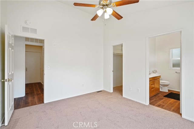 Detail Gallery Image 15 of 26 For 19853 Cottonwood Dr, Canyon Country,  CA 91351 - 2 Beds | 2 Baths