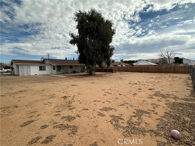 11780 Jamacha Road, Apple Valley CA: https://media.crmls.org/medias/a3be4fdd-e41d-4f34-807c-4e27d83be945.jpg