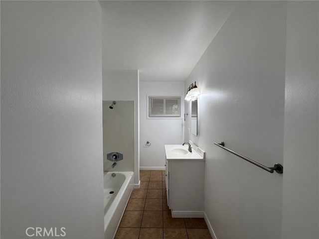 Detail Gallery Image 12 of 18 For 11367 Lemming St, Lakewood,  CA 90715 - 3 Beds | 2 Baths