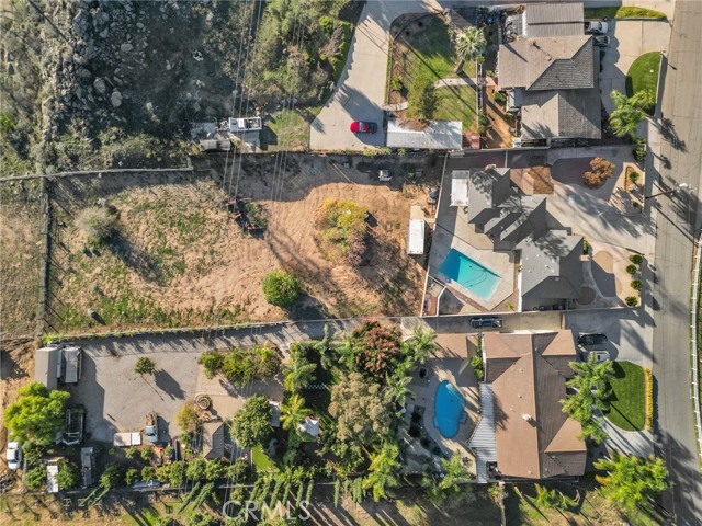 Detail Gallery Image 3 of 42 For 22895 Vista Grande, Grand Terrace,  CA 92313 - 2 Beds | 2 Baths