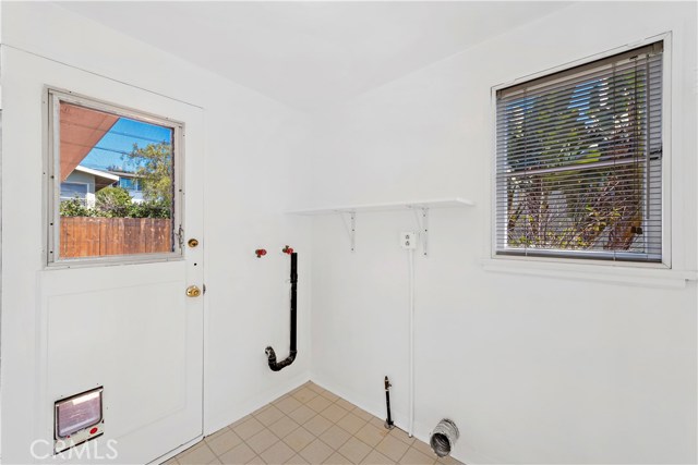 Detail Gallery Image 16 of 19 For 333 Locust St, Laguna Beach,  CA 92651 - 2 Beds | 1 Baths
