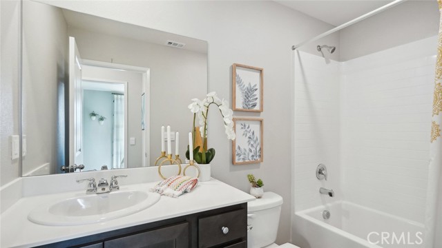 Detail Gallery Image 13 of 22 For 31107 London Plane Dr, Winchester,  CA 92596 - 4 Beds | 3 Baths