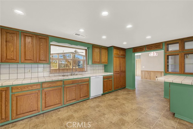 Detail Gallery Image 26 of 61 For 15585 China Rapids, Red Bluff,  CA 96080 - 3 Beds | 2/1 Baths