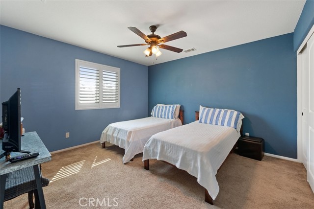 Detail Gallery Image 16 of 26 For 25694 Red Hawk Rd, Corona,  CA 92883 - 5 Beds | 3/1 Baths