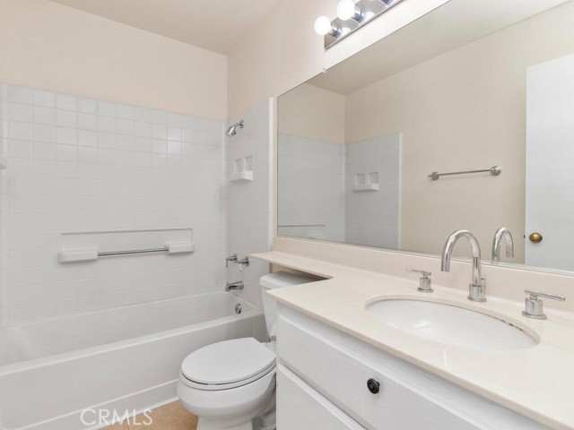 Detail Gallery Image 13 of 20 For 28078 Lemonwood Dr, Menifee,  CA 92584 - 2 Beds | 2 Baths