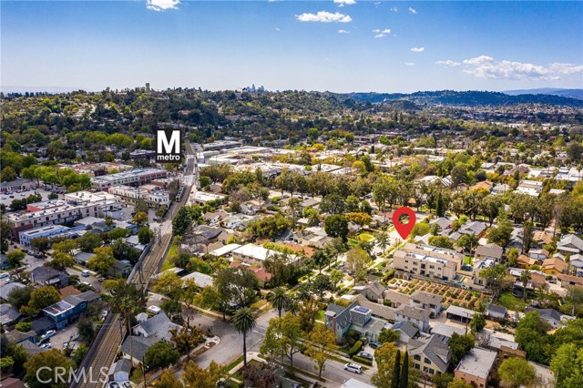 1018 Magnolia Street, South Pasadena CA: https://media.crmls.org/medias/a3c4bbd6-fb1f-4b0a-bfe2-2033d3d57fd4.jpg