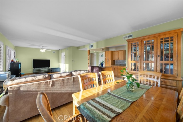 Detail Gallery Image 15 of 44 For 13003 Arcturus Ave, Gardena,  CA 90249 - 4 Beds | 2 Baths