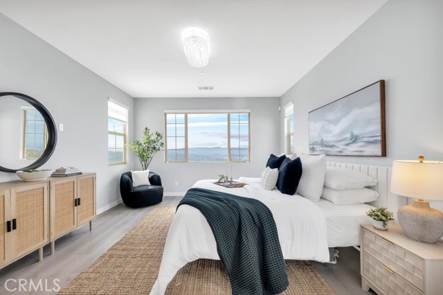 Image 27 of 62 For 18348 Cachet