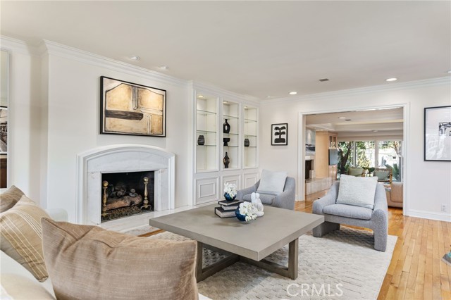 Details for 5585 Corso Di Napoli, Long Beach, CA 90803