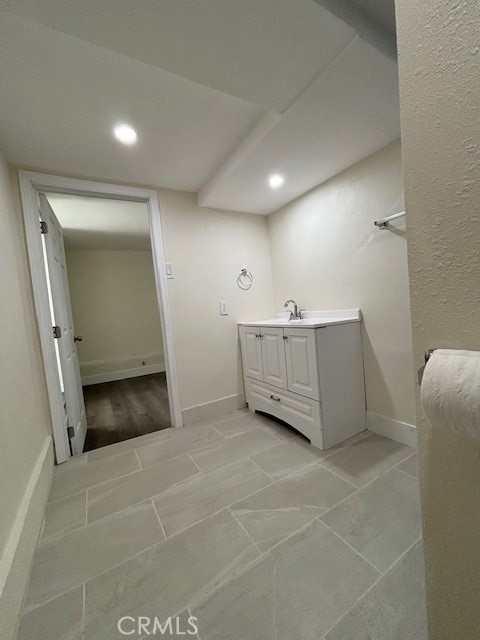 Detail Gallery Image 9 of 34 For 22628 Seeley Dr, Crestline,  CA 92322 - 4 Beds | 2 Baths