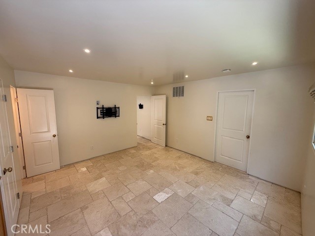 Detail Gallery Image 40 of 69 For 89 Rivo Alto Canal, Long Beach,  CA 90803 - 5 Beds | 3/1 Baths