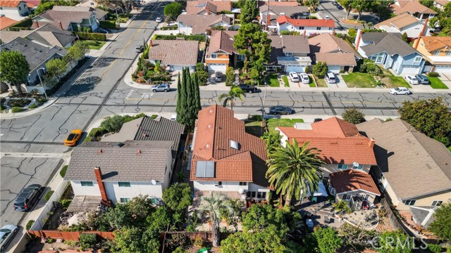 Detail Gallery Image 30 of 32 For 14272 Saarinen Ct, Irvine,  CA 92606 - 4 Beds | 2/1 Baths