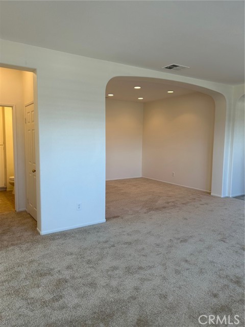 Detail Gallery Image 4 of 31 For 35921 Camelot Cir, Wildomar,  CA 92595 - 4 Beds | 2/1 Baths