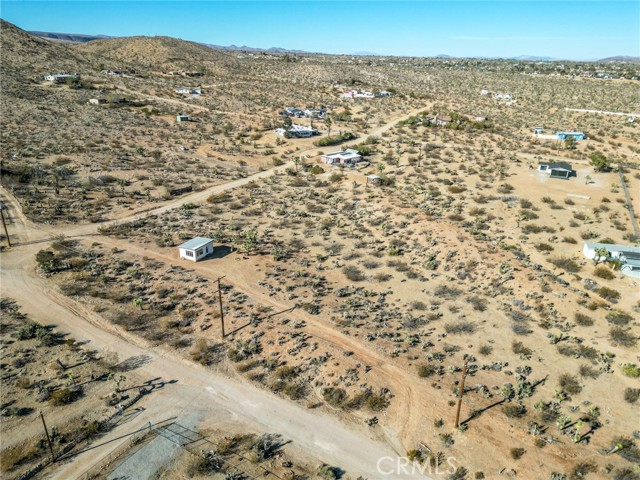 Detail Gallery Image 24 of 36 For 58724 Los Coyotes Dr, Yucca Valley,  CA 92284 - 0 Beds | 0 Baths