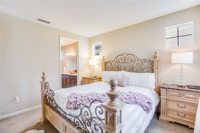 Detail Gallery Image 18 of 55 For 20310 Paseo Los Arcos, Porter Ranch,  CA 91326 - 4 Beds | 3 Baths