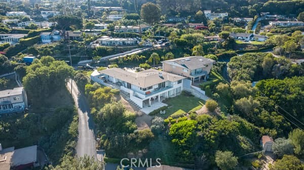 43 Avenida Corona, Rancho Palos Verdes, California 90275, 5 Bedrooms Bedrooms, ,4 BathroomsBathrooms,Residential,For Sale,Avenida Corona,PV25235652