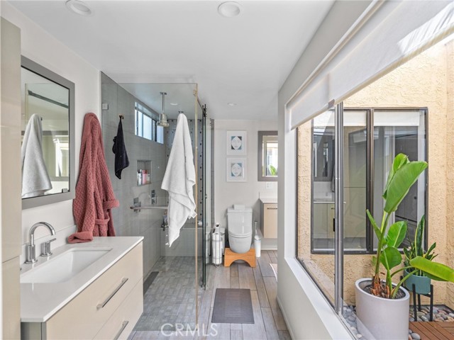 2518 Ruhland Avenue, Redondo Beach, California 90278, 2 Bedroom Bedrooms, 0 ,2 BathroomBathrooms,Residential,For Sale,Ruhland,0,SB26197092