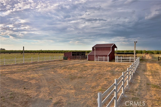 Detail Gallery Image 5 of 73 For 24420 Citrus Rd, Corning,  CA 96021 - 3 Beds | 2 Baths