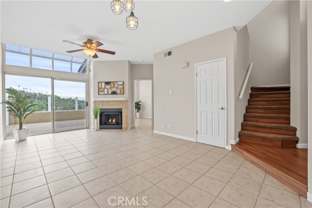 Detail Gallery Image 4 of 21 For 28468 Klondike, Lake Forest,  CA 92679 - 3 Beds | 3 Baths