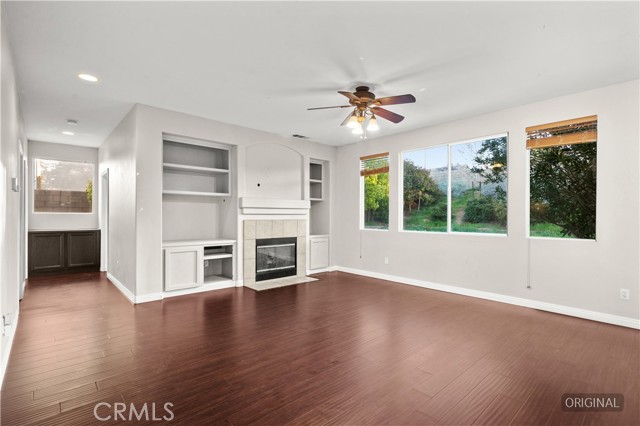 Detail Gallery Image 15 of 58 For 4028 Portola, Palmdale,  CA 93551 - 5 Beds | 3 Baths