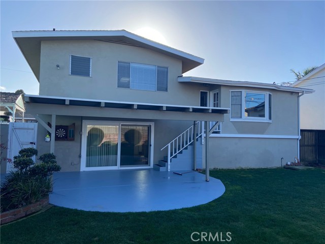 Detail Gallery Image 24 of 26 For 421 Avenue F, Redondo Beach,  CA 90277 - 3 Beds | 2 Baths